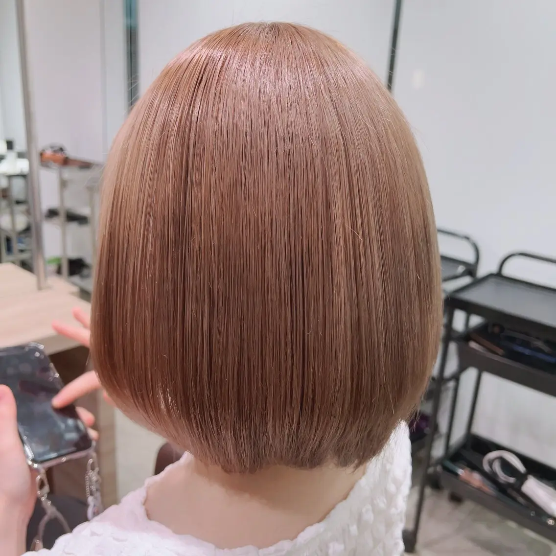 ショート カラー ヘアカラー トリートメント 🌷縮毛矯正🌷 中村百花のヘアスタイル