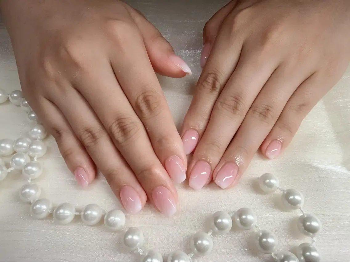 【Hand】オフィス向けカラグラで、色の変更はご相談可能です、是非お試しください♪ ベース色付きの場合料金追加+1100の写真