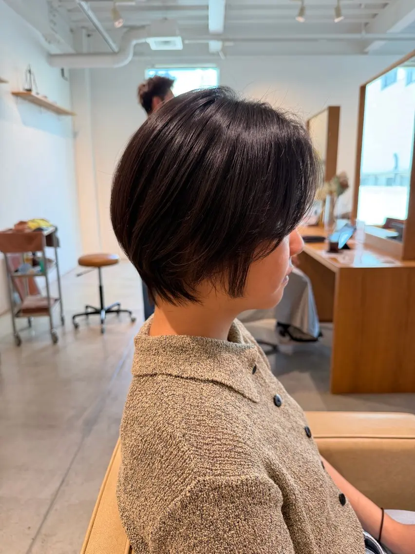ショート くびれヘア ショートヘア 岡崎 巧音のヘアスタイル