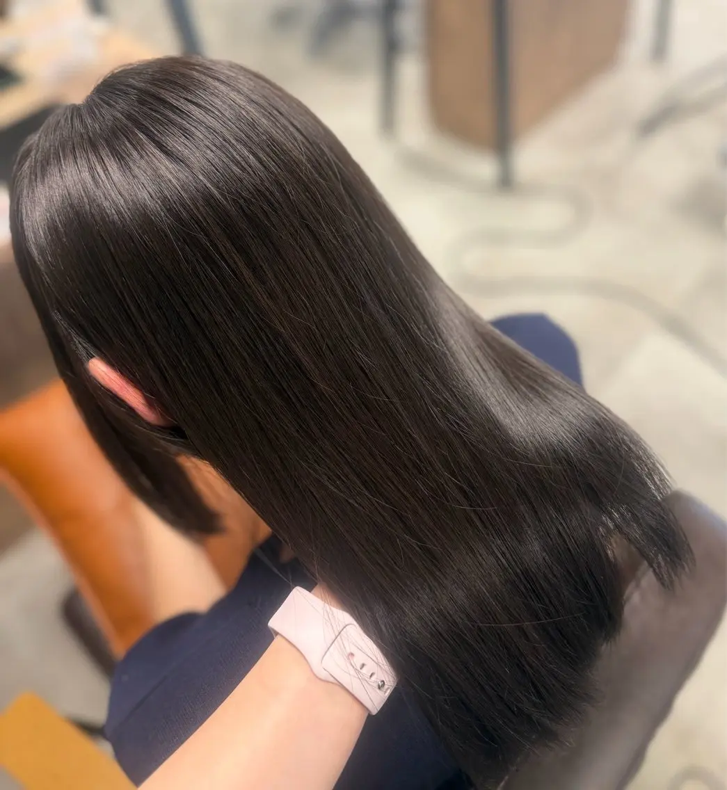 ミディアム ヘアカラー トリートメント まこと /髪質改善のヘアスタイル