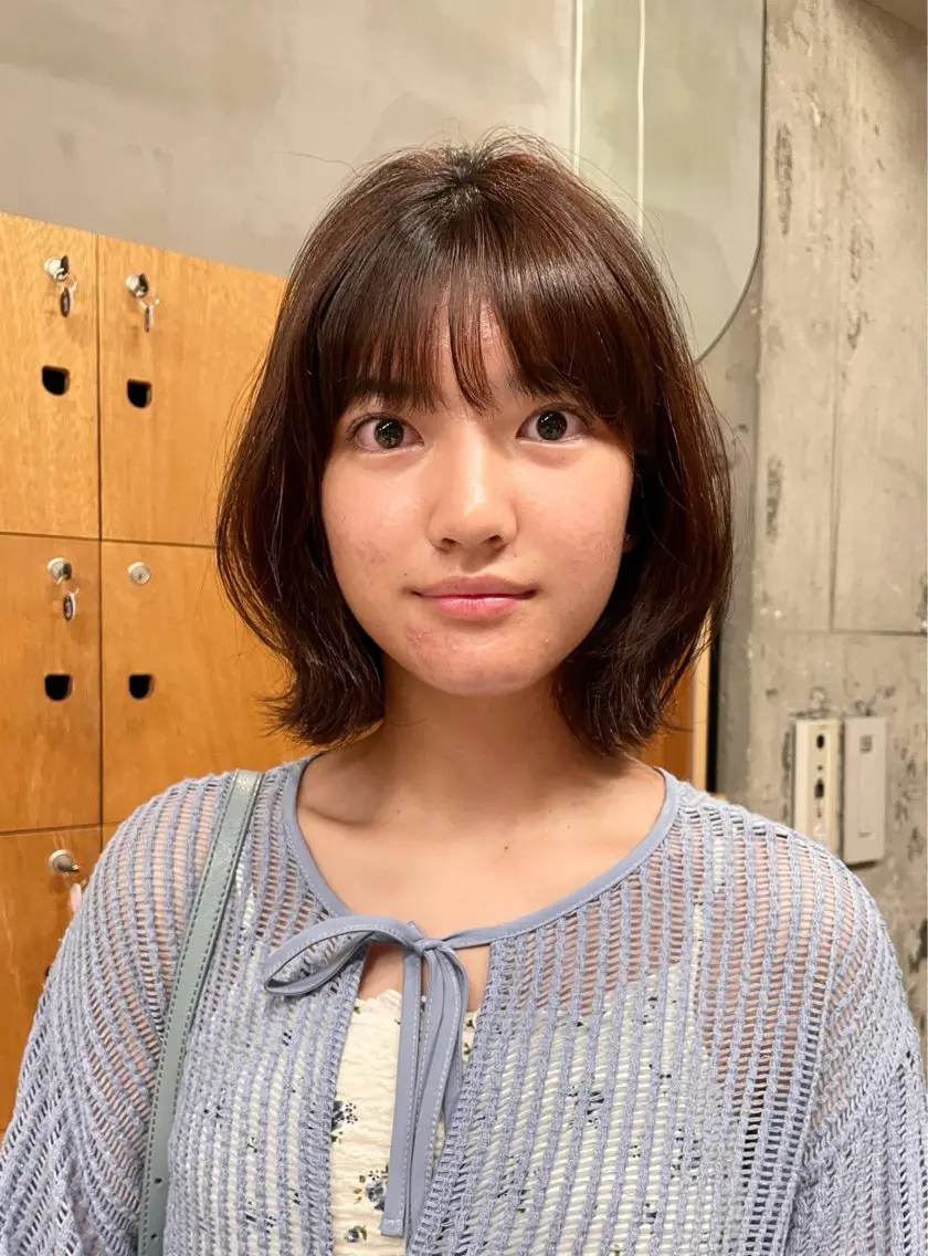 ミディアム chisato☁️ カットカラーモデルのヘアスタイル