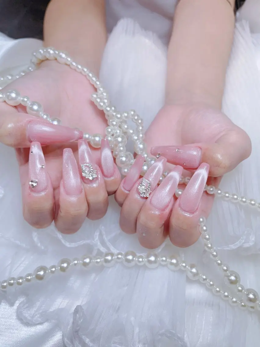 ネイル クリアネイル マグネットネイル 大理石ネイル(マーブル) 夏ネイル ワンホンネイル ハンドネイル princess👑 木戸 唯のネイルデザイン