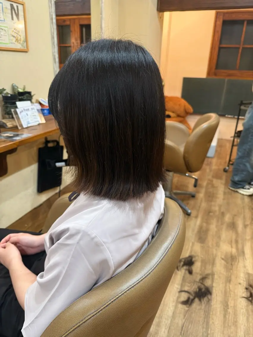 ミディアム ボブ 外ハネヘア 鈴木 未歩のヘアスタイル