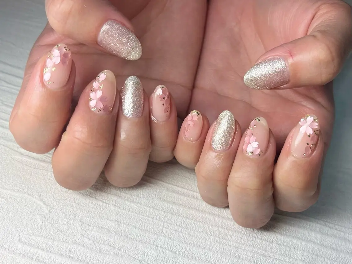 ネイル ハンドネイル Queennail 北堀江Yumiのネイルデザイン