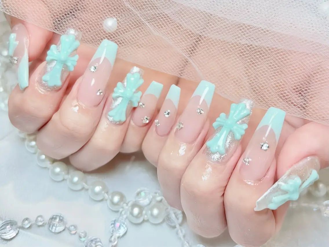 ネイル べっ甲ネイル ブルー 長さ出し フレンチネイル ジェルネイル ハンドネイル Rin Nail 新大久保店のネイルデザイン