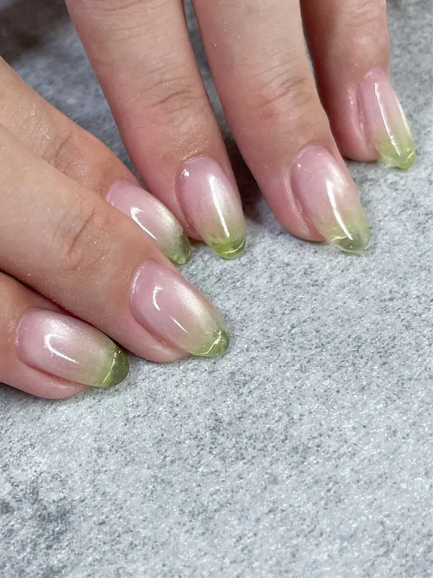 ネイル ハンドネイル FIORITURA aiのネイルデザイン