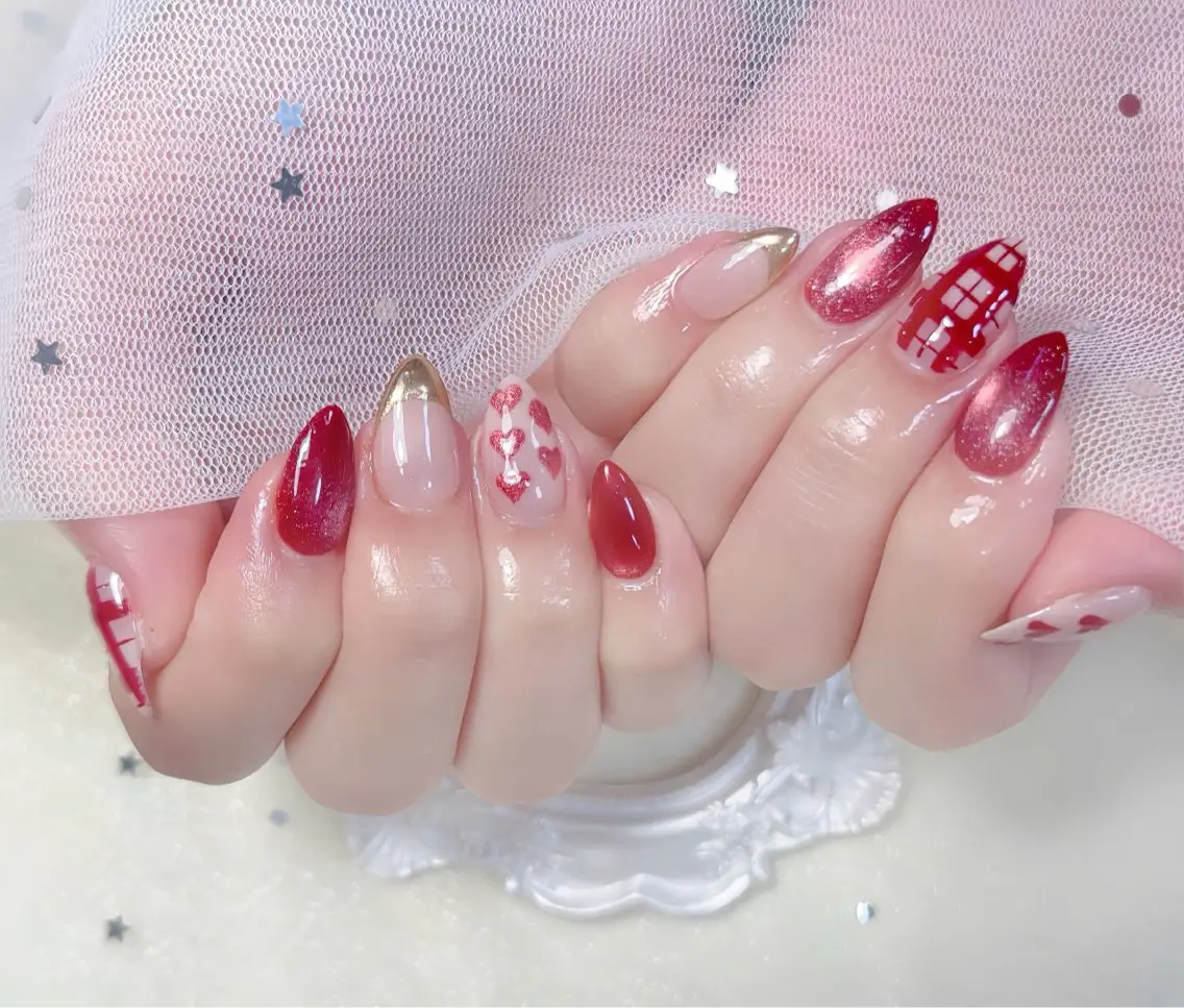 ネイル ハンドネイル THANHTHANH NAILのネイルデザイン