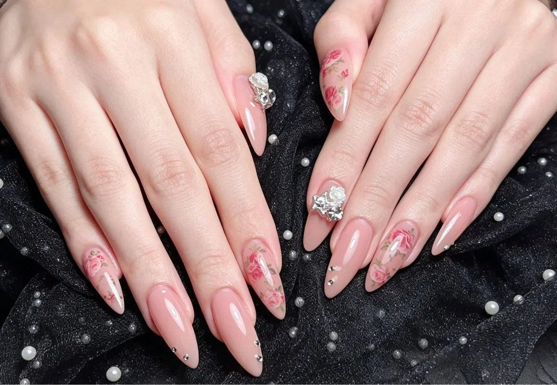 ネイル Bél Nail salonのネイルデザイン