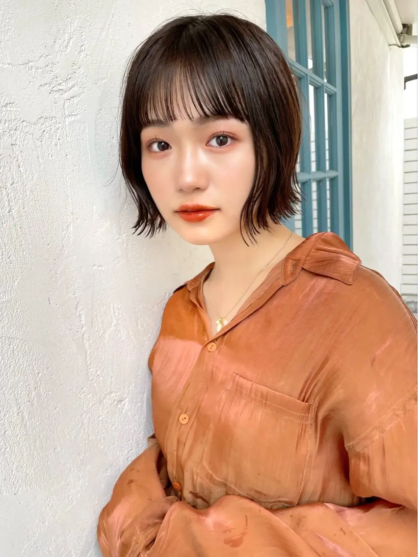 ショート カラー 切りっぱなしボブ ボブレイヤー ボブ くびれヘア 顔まわりレイヤー カット ヘアカラー 結べるレイヤーボブ くびれLady表参道のヘアスタイル