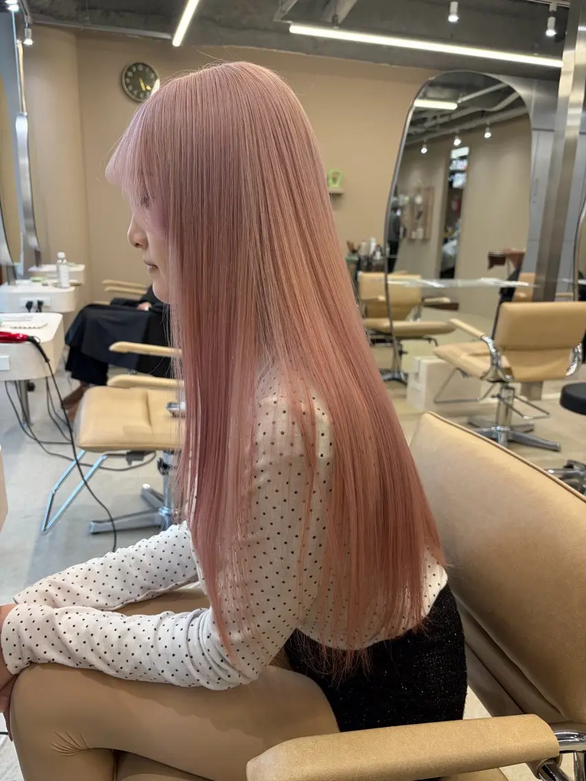 ロング ヘアカラー 💛ブリーチカラー /ブリーチ縮毛💛のヘアスタイル