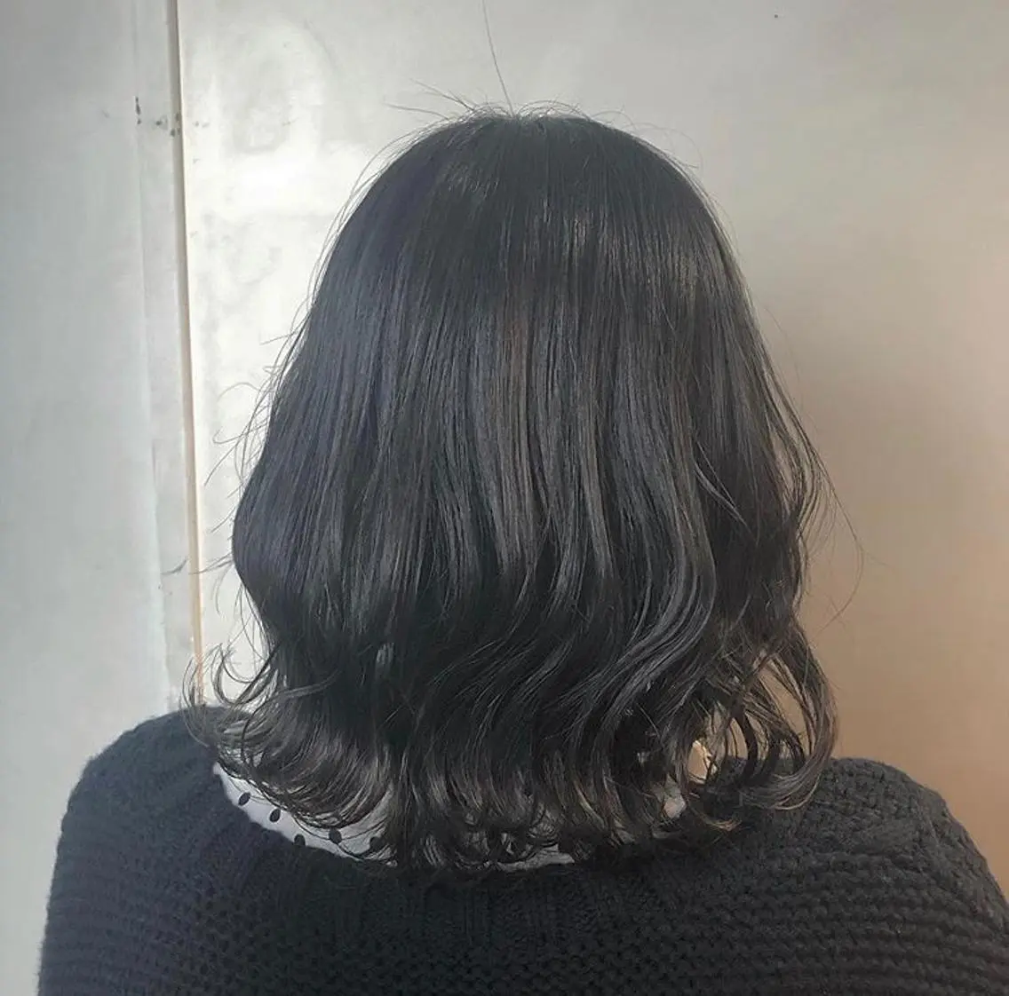 ミディアム カラー 黒髪 グレーブラック 髪質改善サロン 梅田/ヨナミネのヘアスタイル