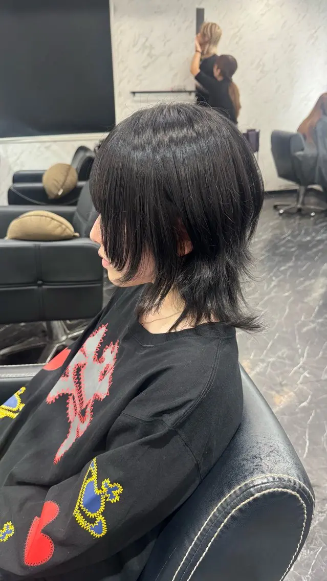 ショート ヘアカラー stylist Momoのヘアスタイル