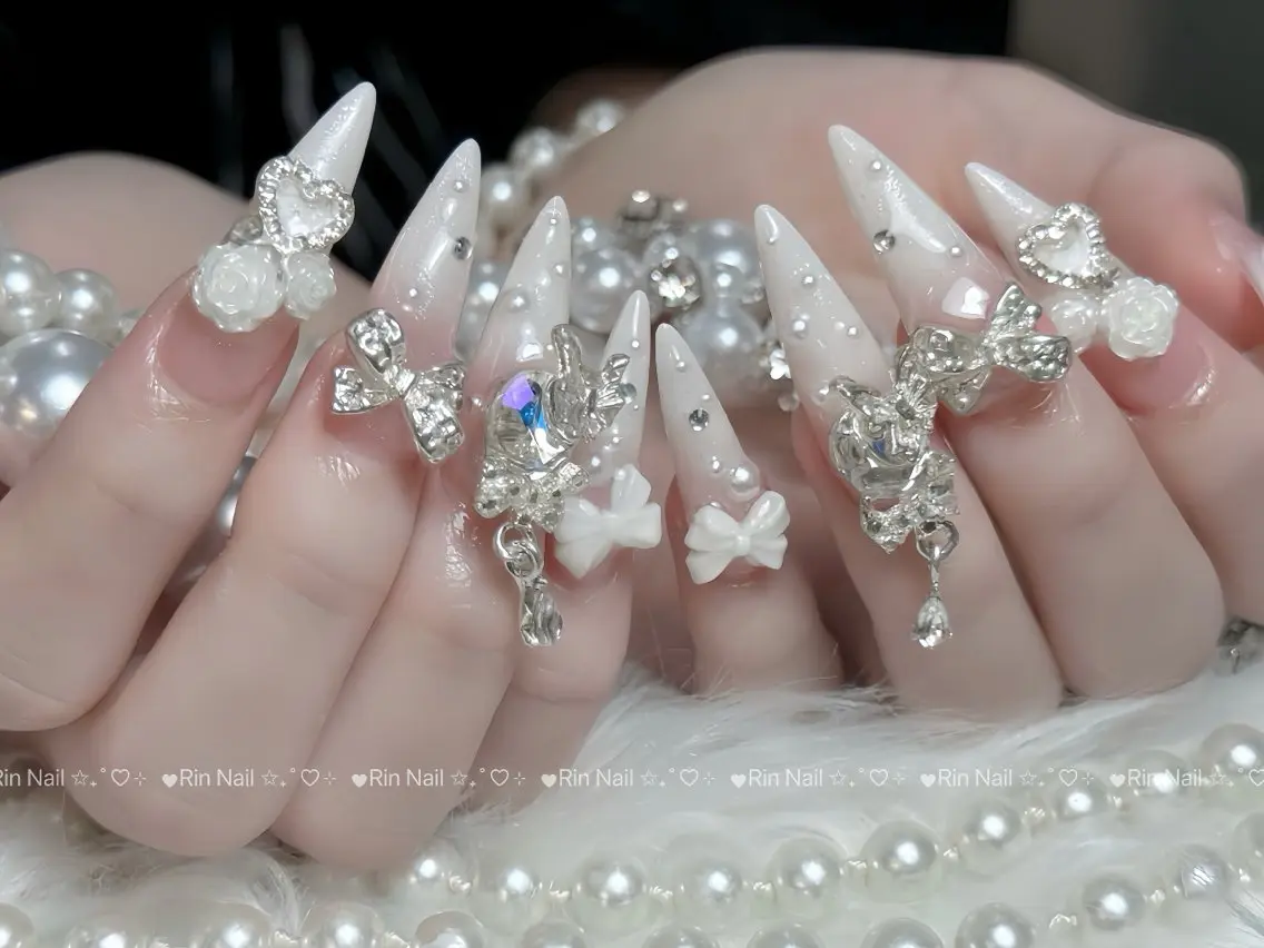 ネイル ブルー ジェルネイル ガーリー グラデーション グリーン ハンドネイル Rin Nail 新大久保店のネイルデザイン