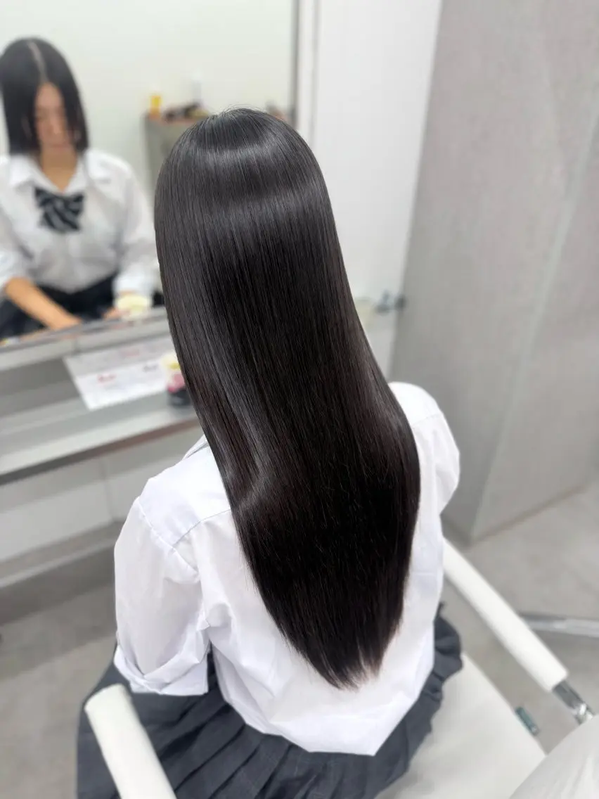 🉐平日限定🉐カット+髪質改善縮毛矯正の写真