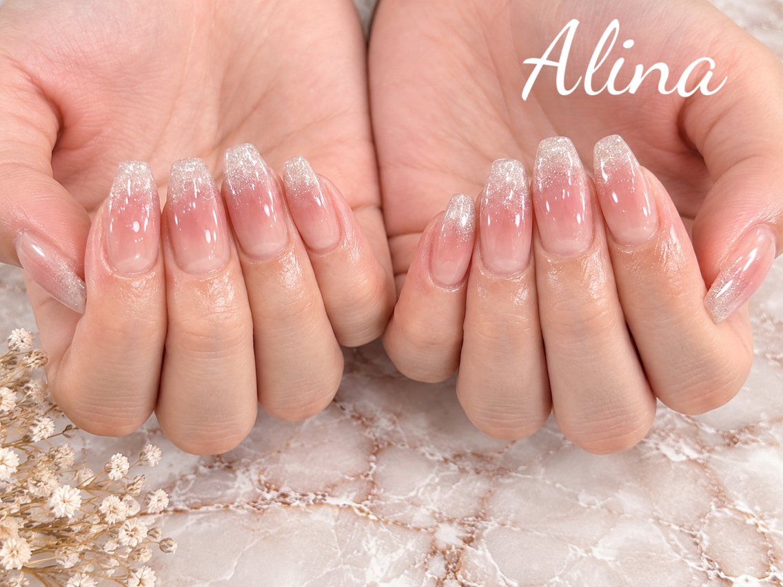 セミロング ハンドネイル 池袋Alina エリナのネイルデザイン