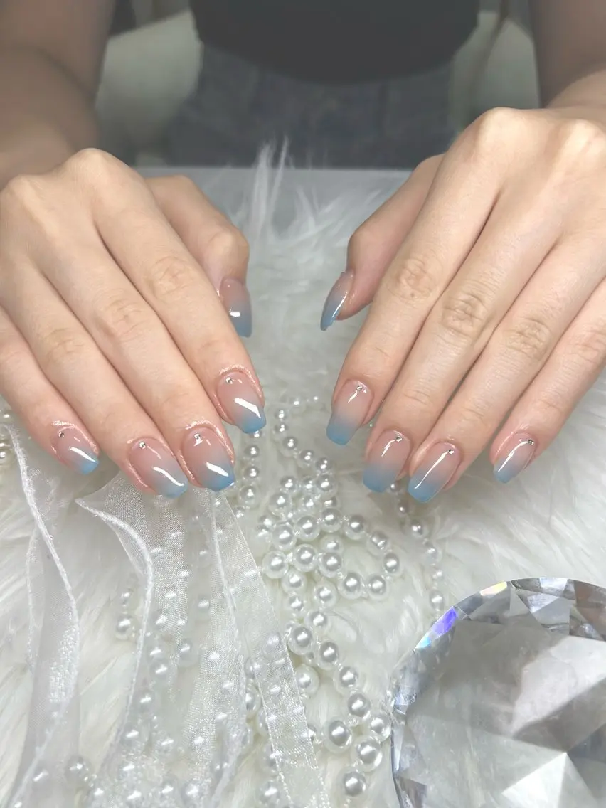 ネイル ハンドネイル 🧸RU ALLY asumi❁⃘*.ﾟのネイルデザイン