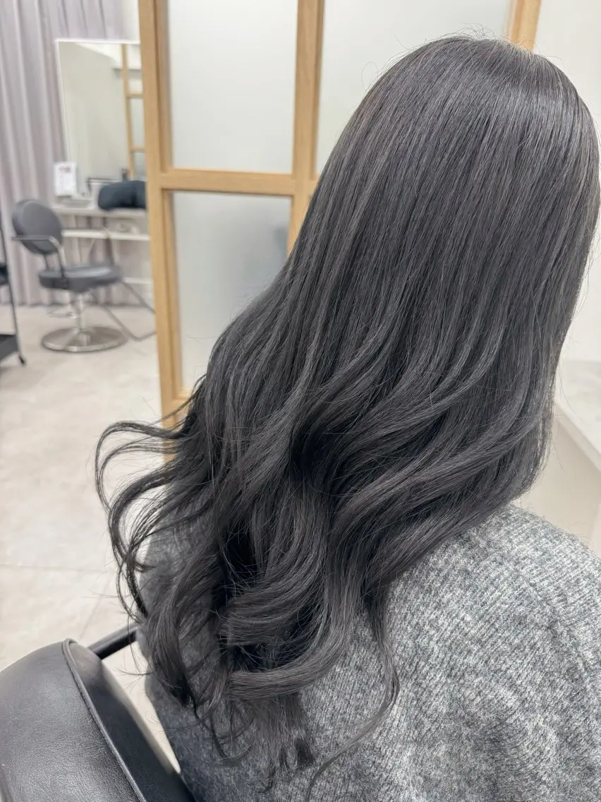 セミロング カラー グレージュ カット ヘアカラー トリートメント ヘッドスパ 縮毛矯正×髪質改善 店長　DAITOのヘアスタイル