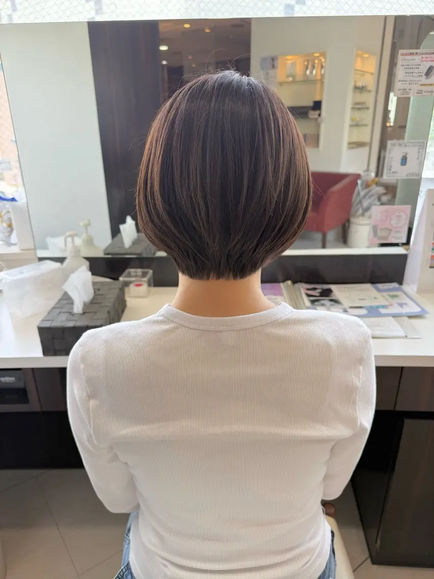 ショート ショートヘア カット ヘアカラー トリートメント レナークアリア 梅津美憂のヘアスタイル