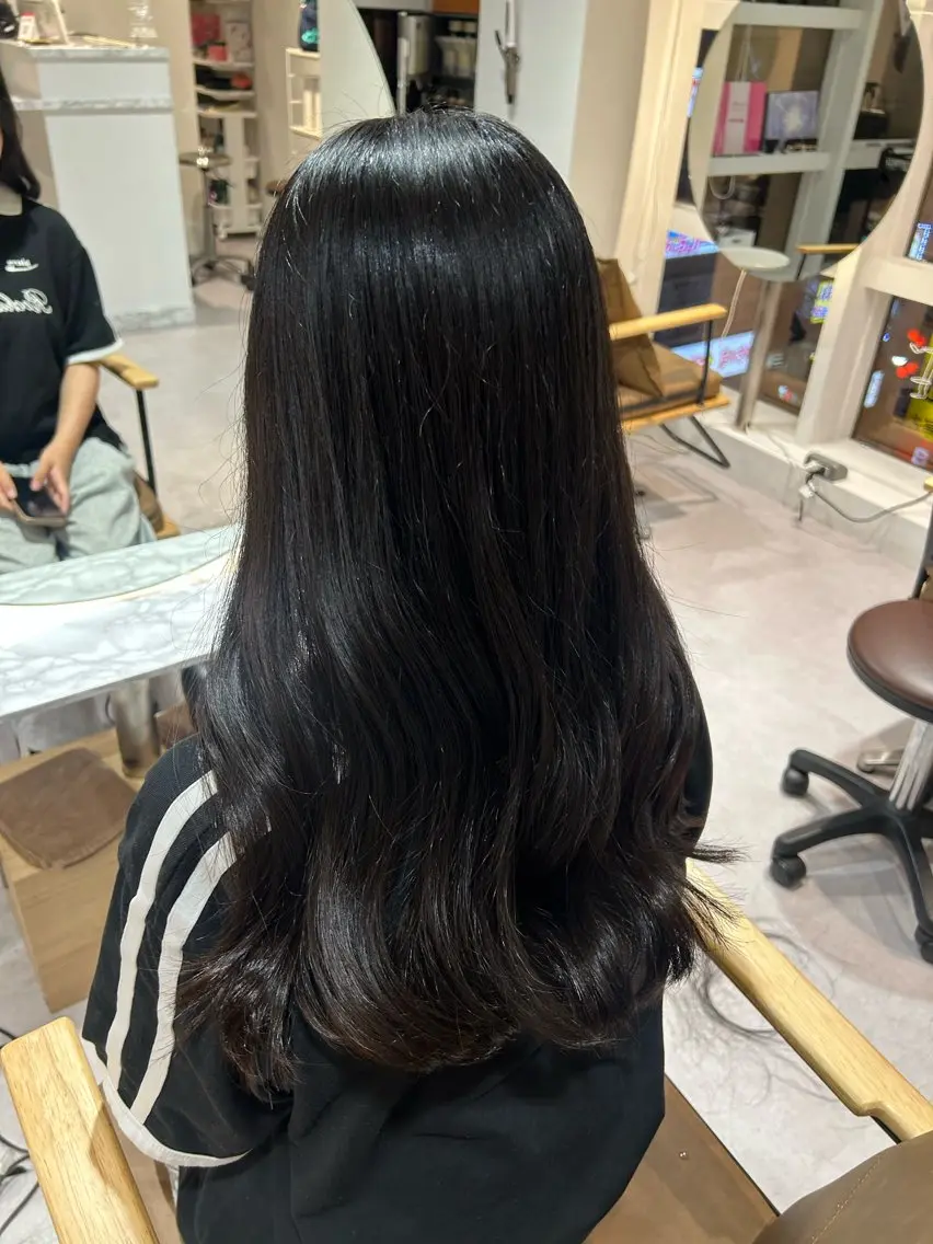 ロング ロング トリートメント 新井 心菜のヘアスタイル