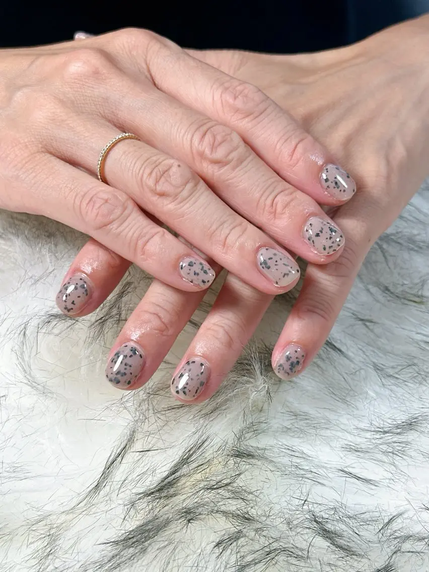 ネイル オーロラネイル ブルー フットネイル フレンチネイル ジェルネイル kiki nail たまプラーザのネイルデザイン