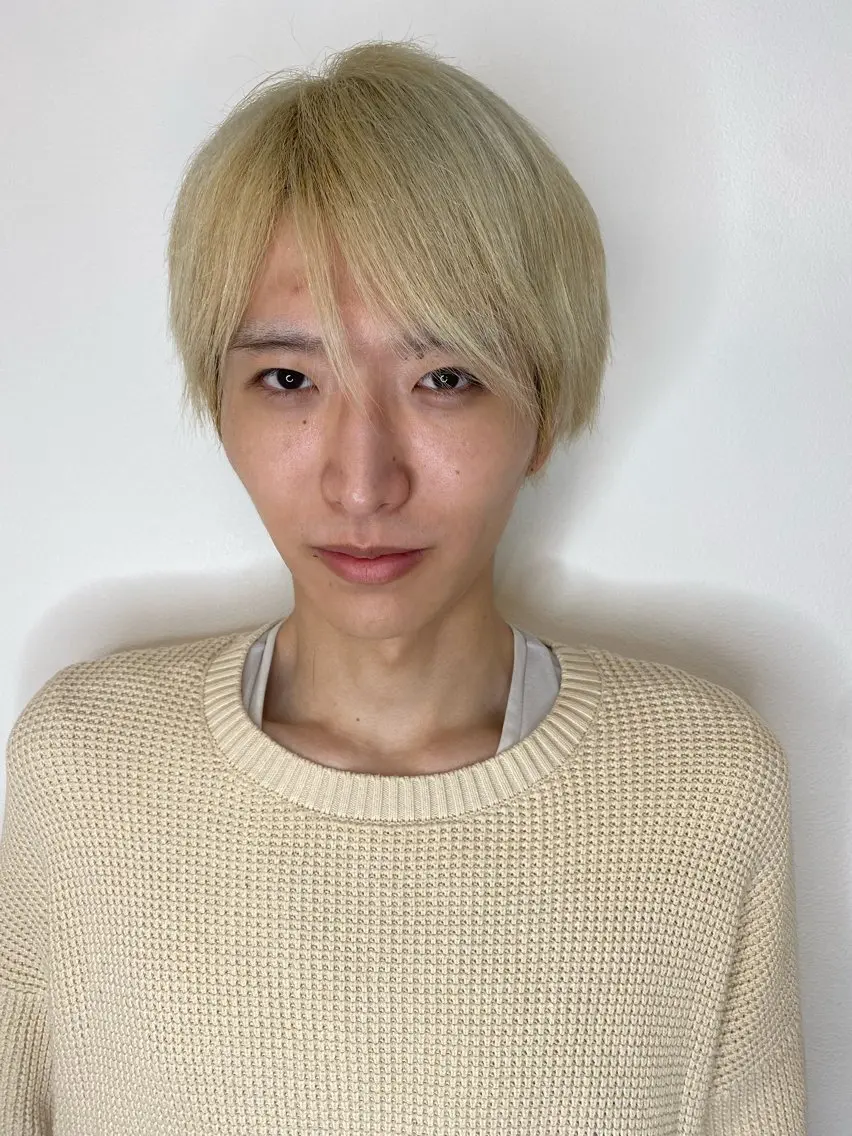 ミディアム カラー ブリーチ ヘアカラー Hiroshi ヒロシのヘアスタイル