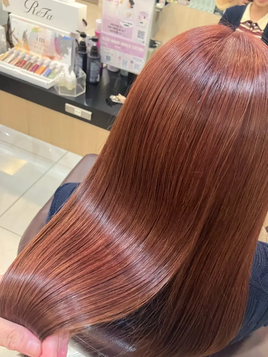 セミロング 縮毛矯正 yukari 艶髪ヘアのヘアスタイル