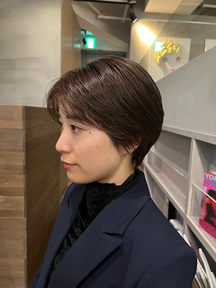 ショート レイヤーカット ショートヘア 小川 実夢のヘアスタイル