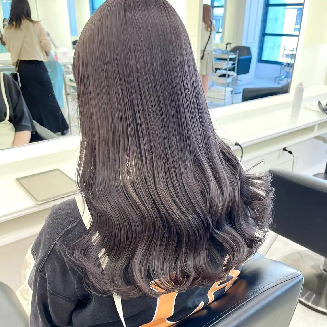 ロング カラー カット ヘアカラー ParveMix 🪽鳥取彩花のヘアスタイル
