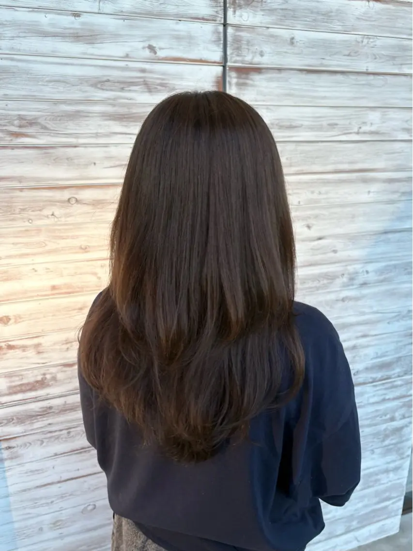 カラー アッシュ アッシュグレー アッシュグレージュ 透明感カラー グレージュ ヘアカラー トリートメント 森田 美海のヘアスタイル