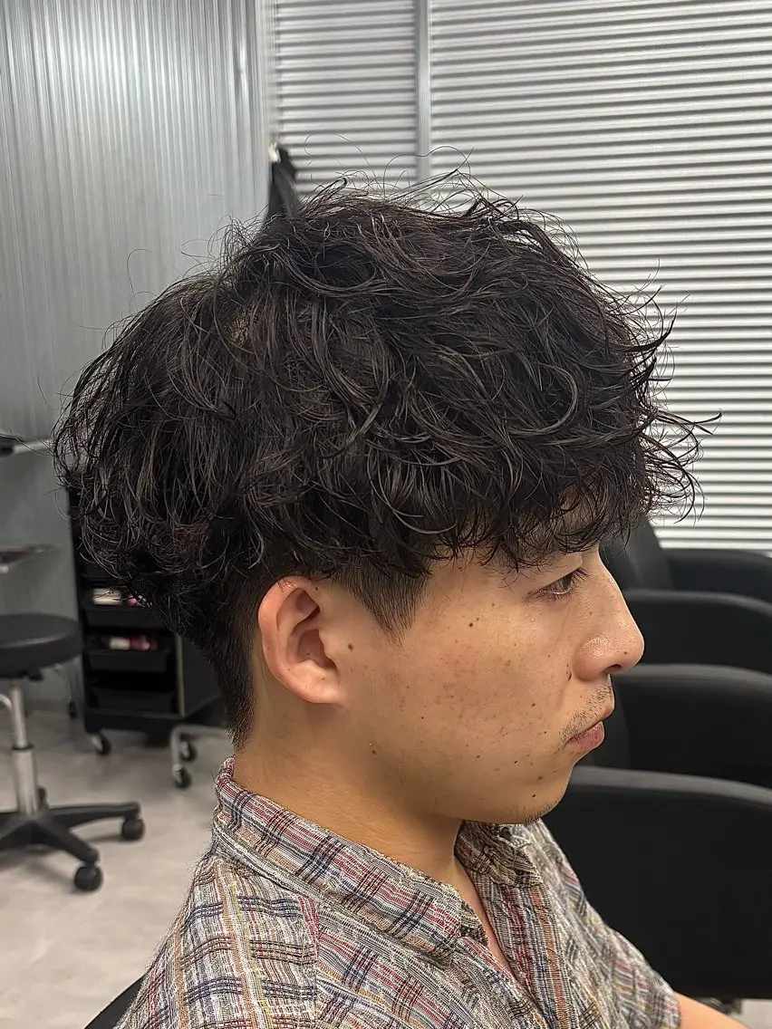 メンズカット+パーマ+ダメージ補修トリートメントの写真