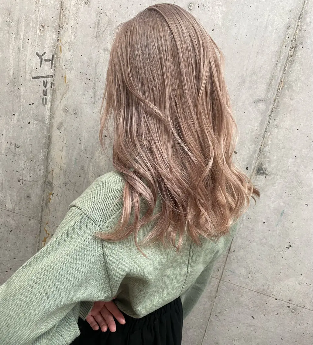 セミロング ヘアカラー 髪質改善/ブリーチ /ユウキ🫧🌸のヘアスタイル