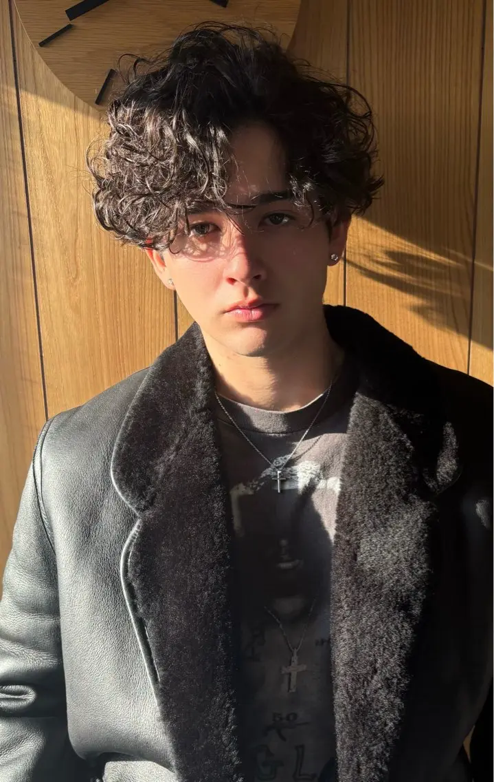 ショート メンズ 鈴木 颯真ウィリアムのヘアスタイル