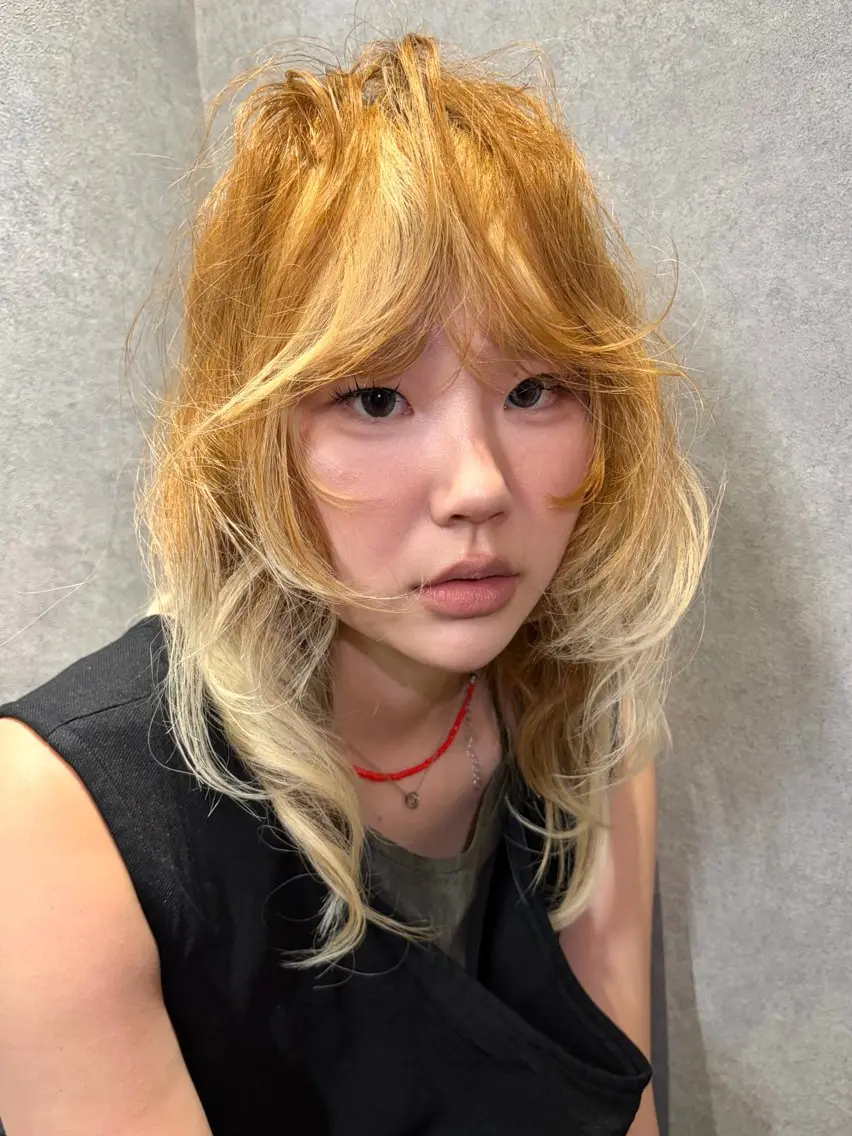 セミロング ヘアカラー Daisy／大名 ・天神／はやしれいのヘアスタイル