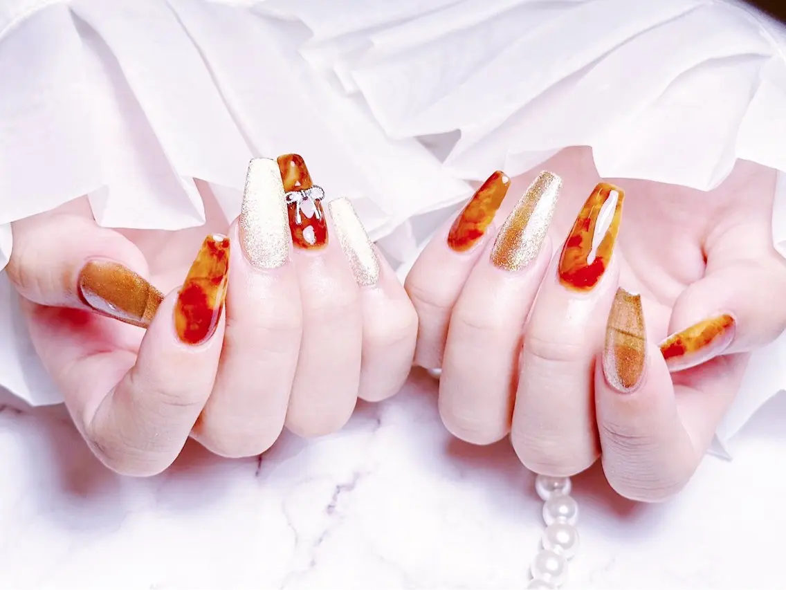 ネイル チークネイル 長さ出し フラワーネイル フレンチネイル ガーリー ハンドネイル ハンドケア NEW NAIL 池袋のネイルデザイン