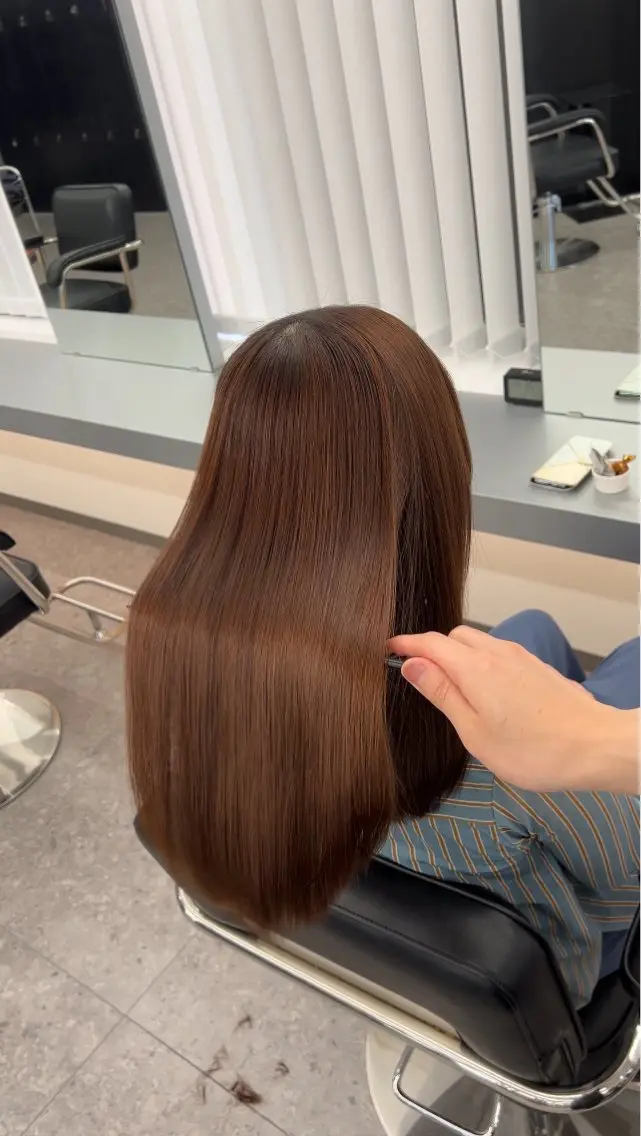 セミロング 髪質改善ストレート Kantaのヘアスタイル