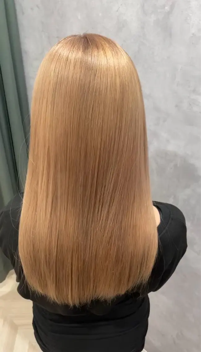 6月 月~木曜日限定♡🍒ダブルカラー🍒の写真