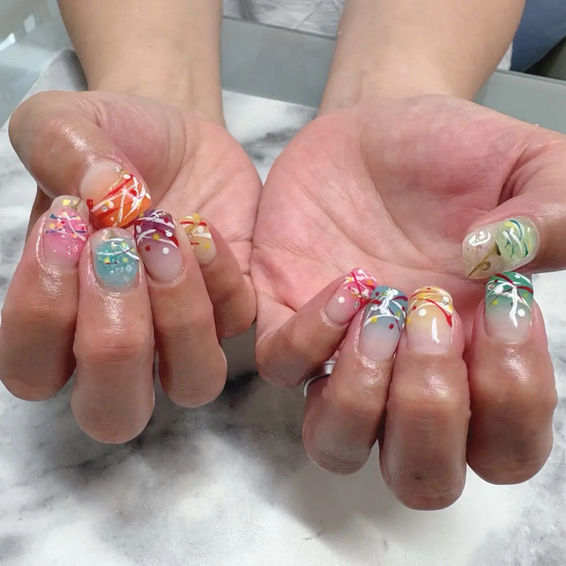 ネイル ヨーヨーネイル ハンドネイル ネイルサロン KURIKINDIのネイルデザイン