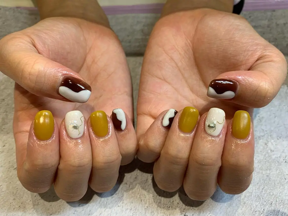 ネイル ニュアンスネイル マキノ ユイのネイルデザイン