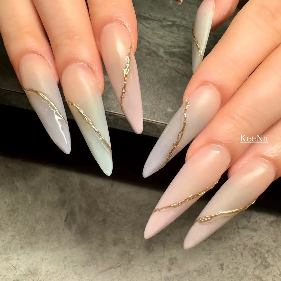 ネイル グラデーション ロングネイル スカルプネイル ハンドネイル KeeNa キーナのネイルデザイン