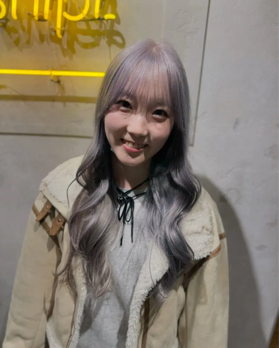 ロング ロング カット ヘアカラー トリートメント kanta 梅田 韓国ハイトーンのヘアスタイル