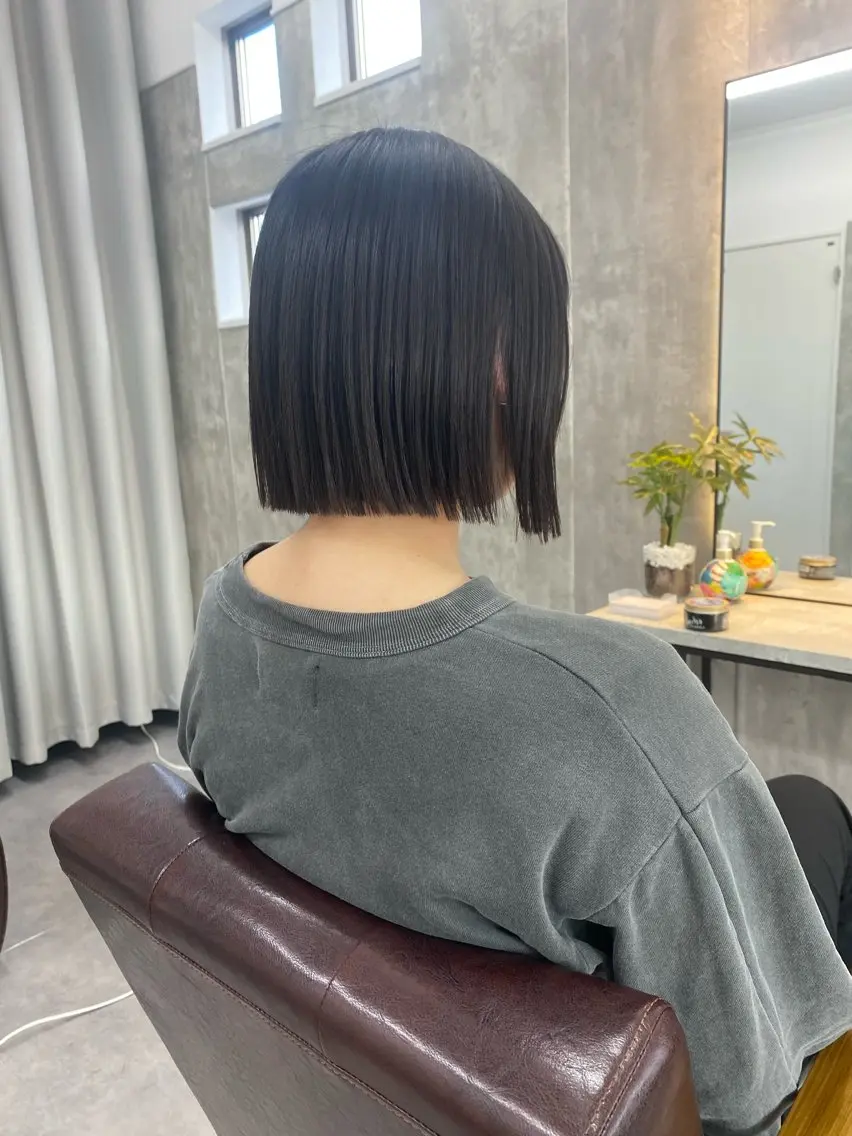 ショート 切りっぱなしボブ ボブ 1席のみの 美容室IKKIのヘアスタイル