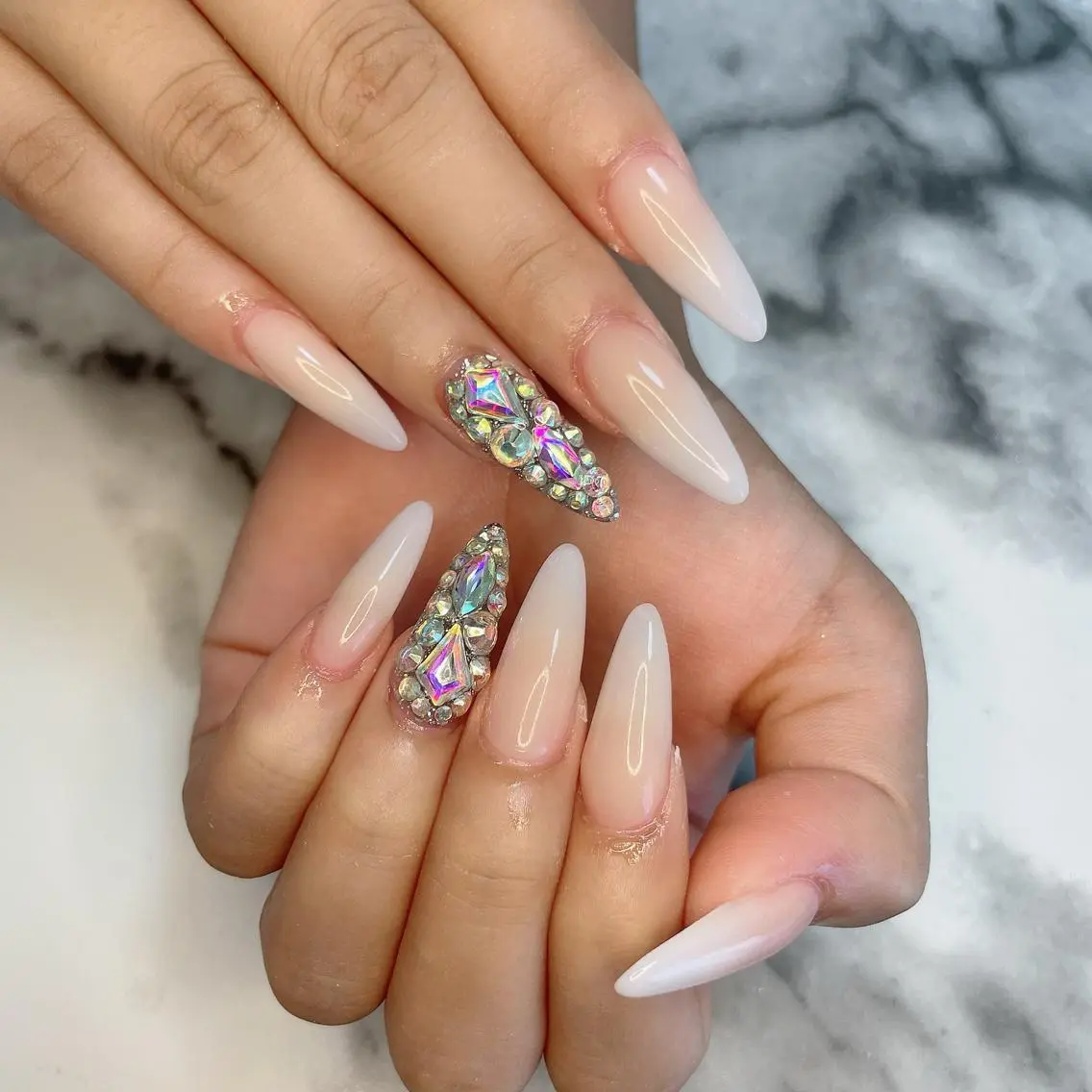 ネイル ハンドネイル Kayo 💅のネイルデザイン