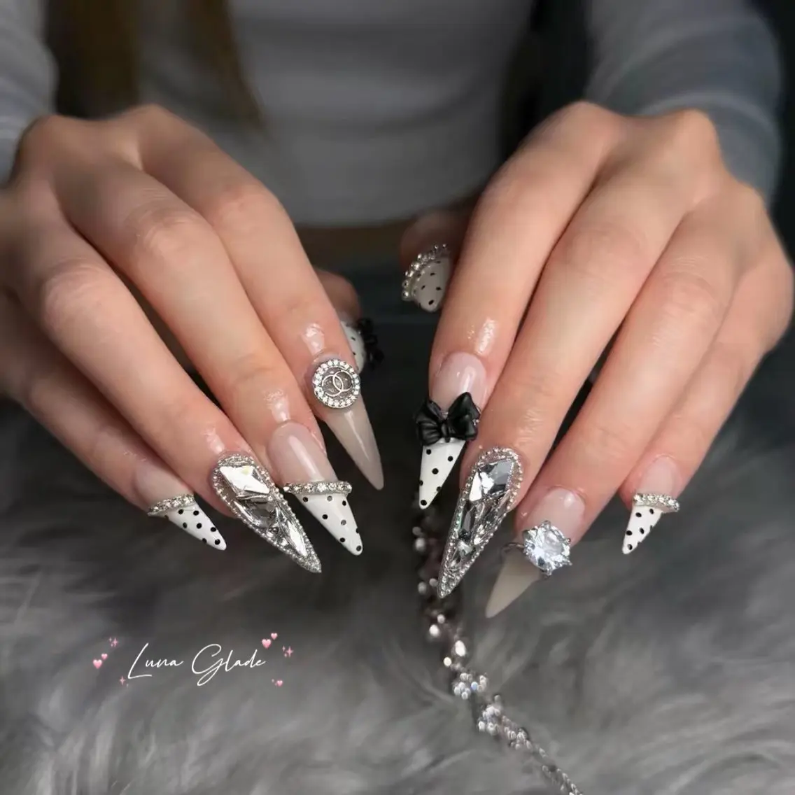 ネイル ハンドネイル Luna Gladeのネイルデザイン