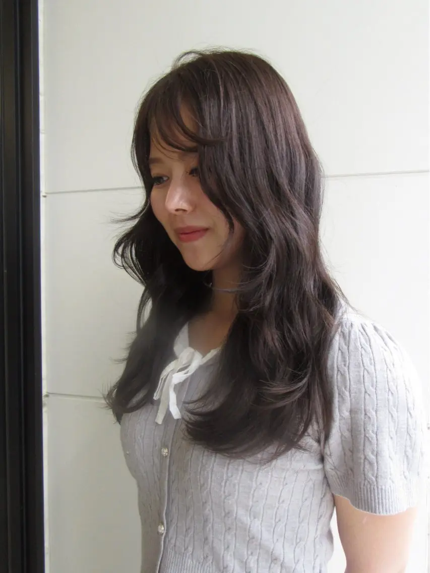 ロング 都和子 / niilのヘアスタイル