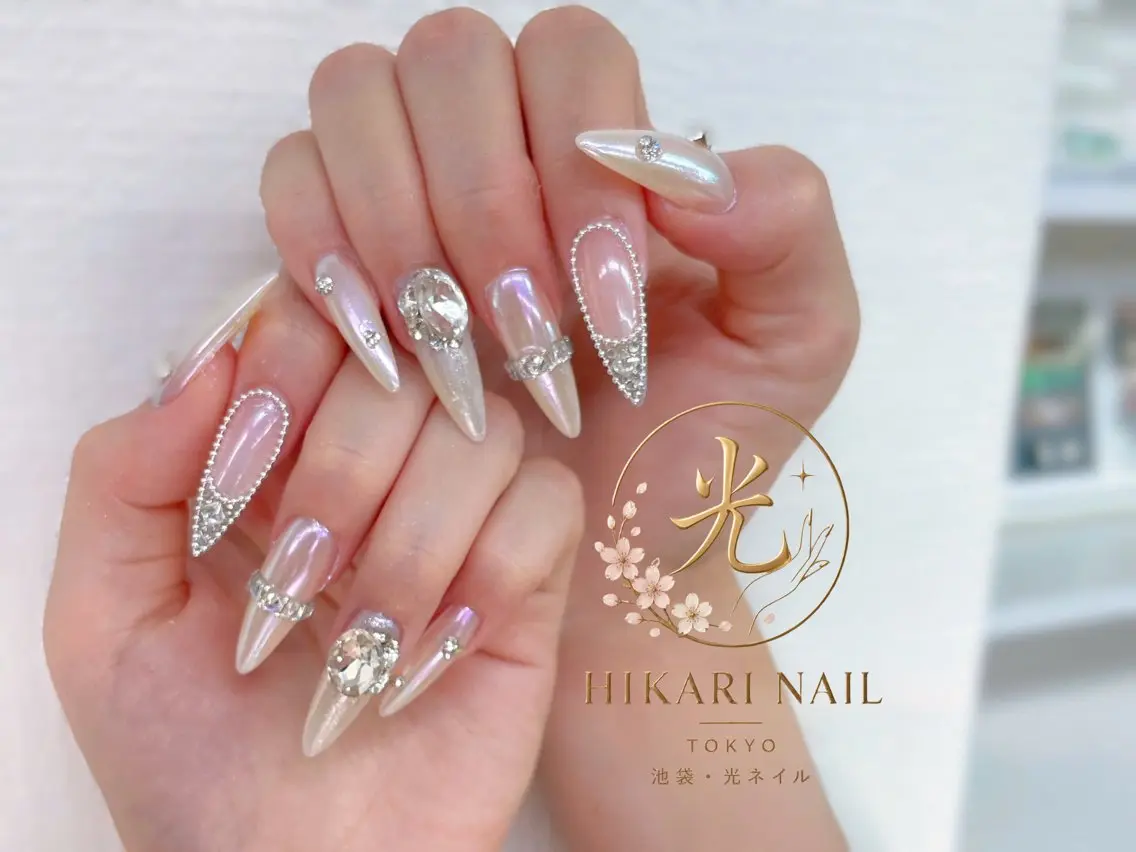 ネイル チークネイル 長さ出し フレンチネイル ガーリー ハート ハンドネイル HikariNail Ikebukuroのネイルデザイン