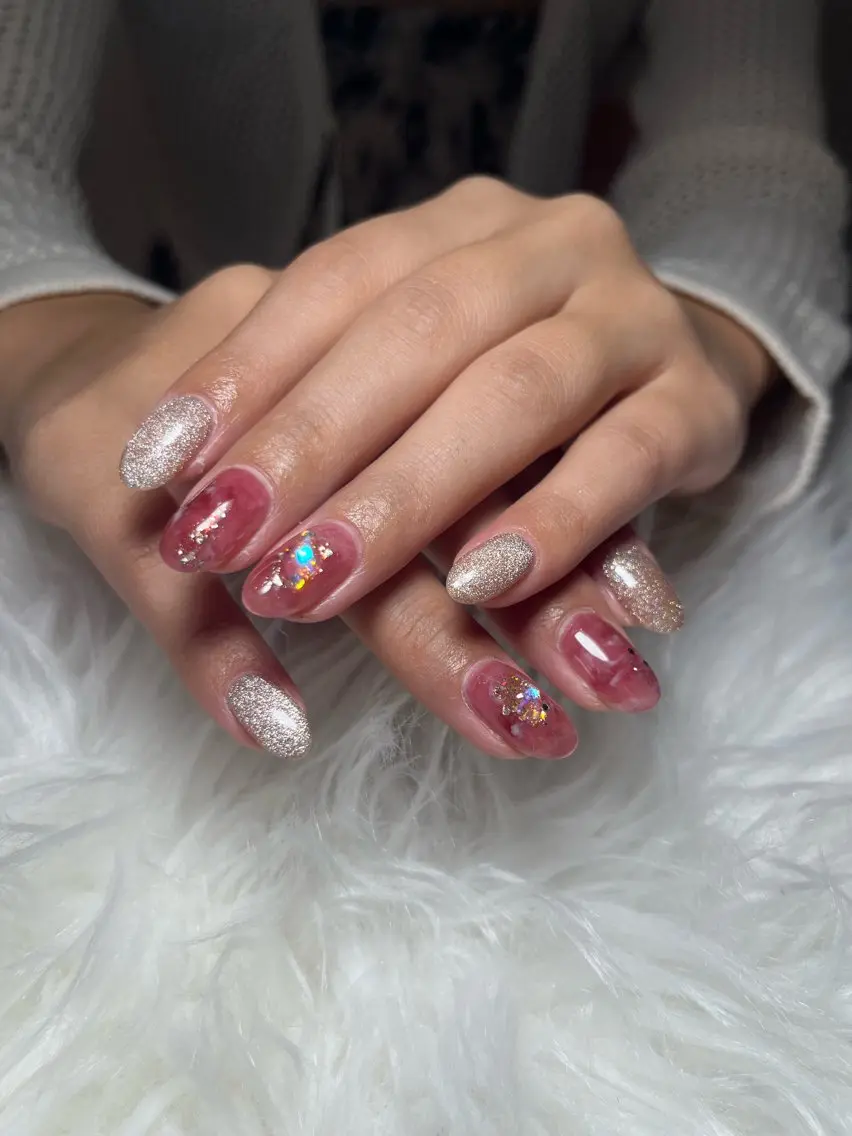 ネイル ハンドネイル 冨田 茉優のネイルデザイン