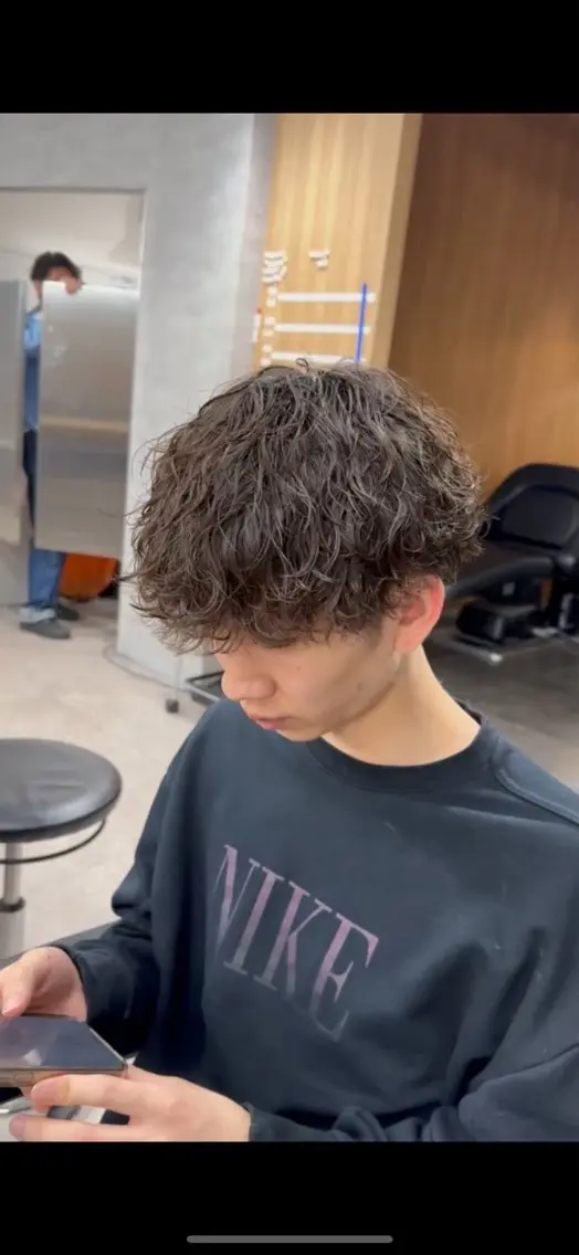 パーマ メンズ ハイトーン特化 メンズ美容師仁也のヘアスタイル