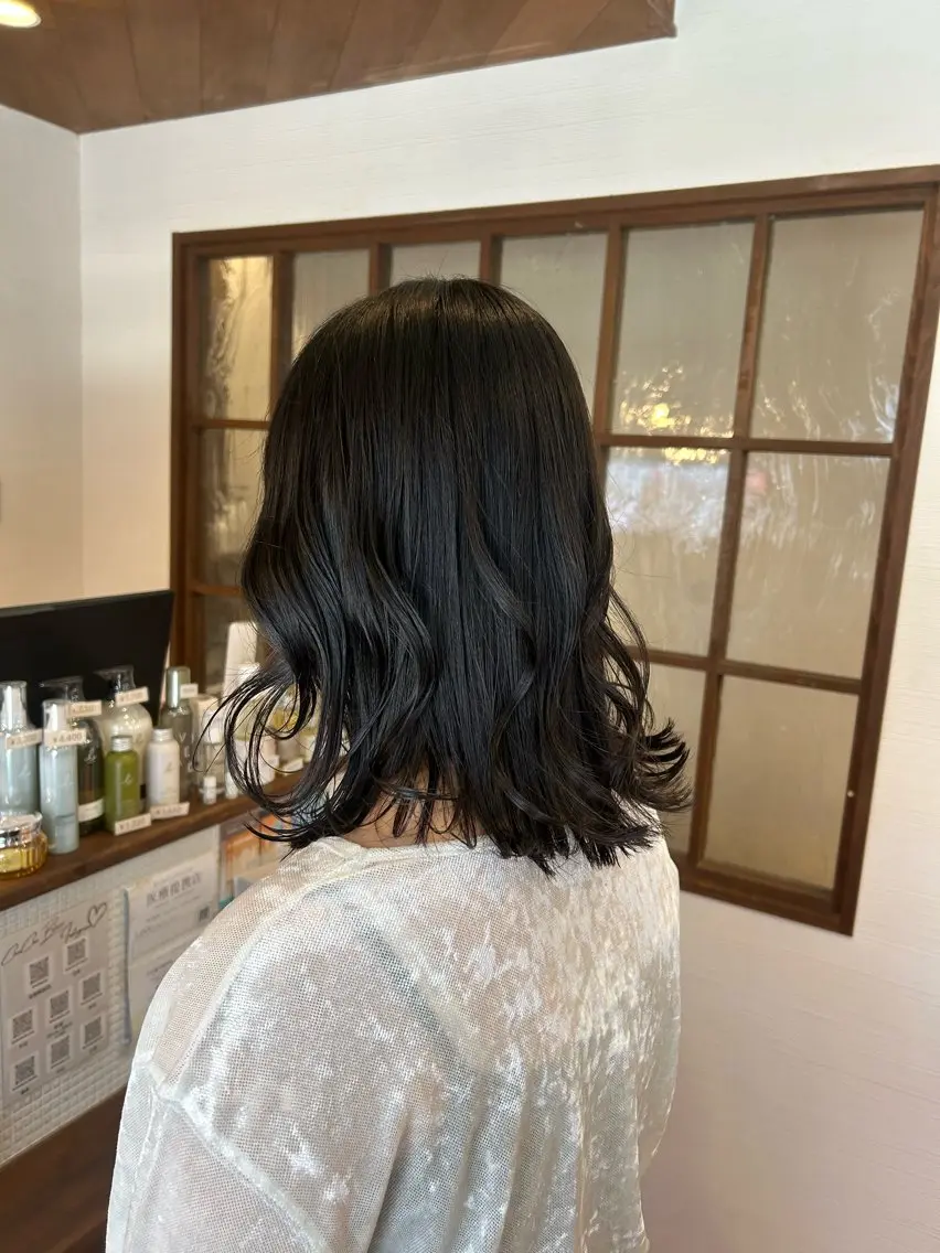 ミディアム ボブ 外ハネヘア カット 徳永　髪質改善 カラー🪄💫のヘアスタイル
