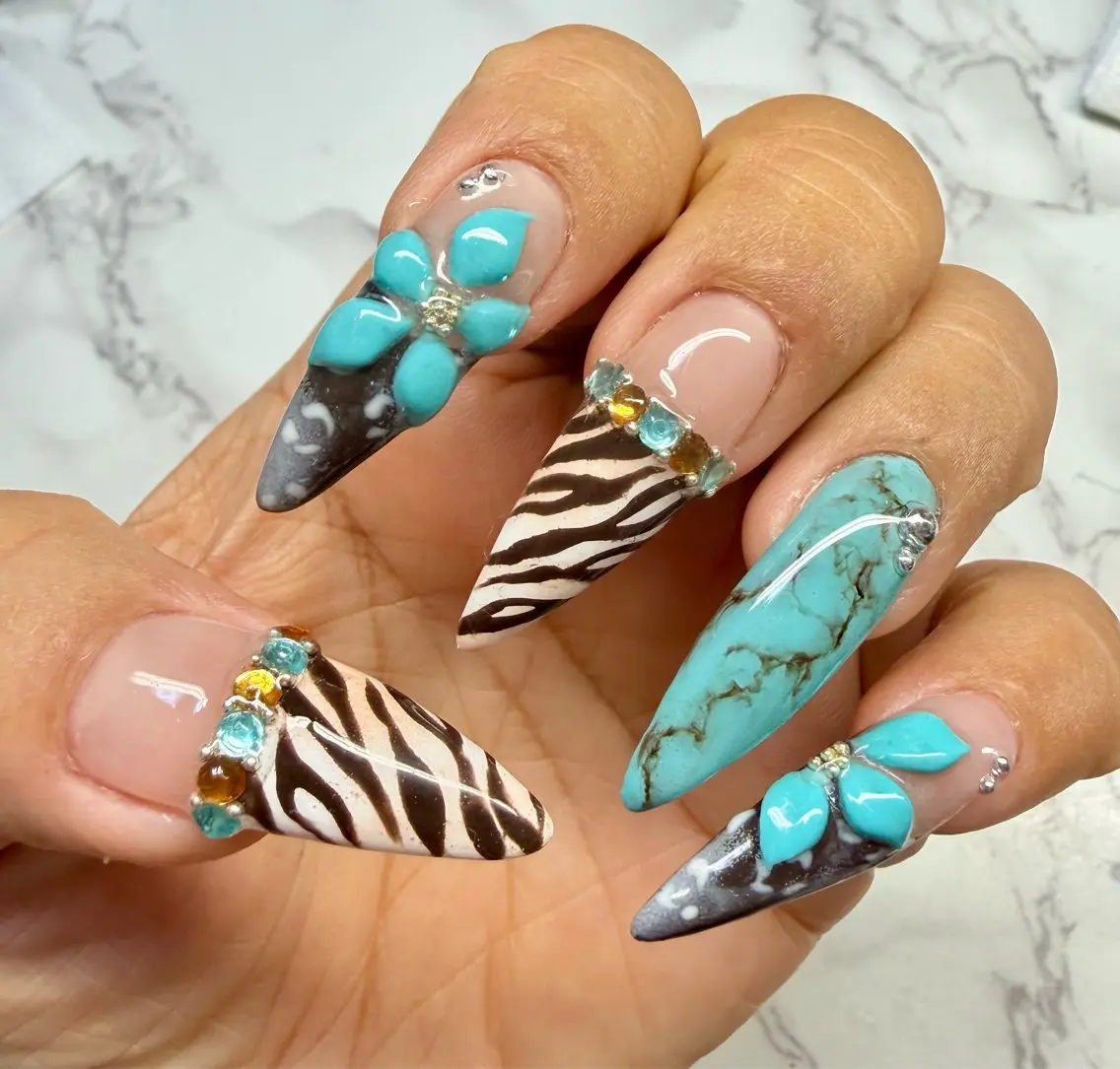ネイル アートネイル チークネイル フラッシュネイル フラッシュマグ フレンチネイル Mai’s nailのネイルデザイン
