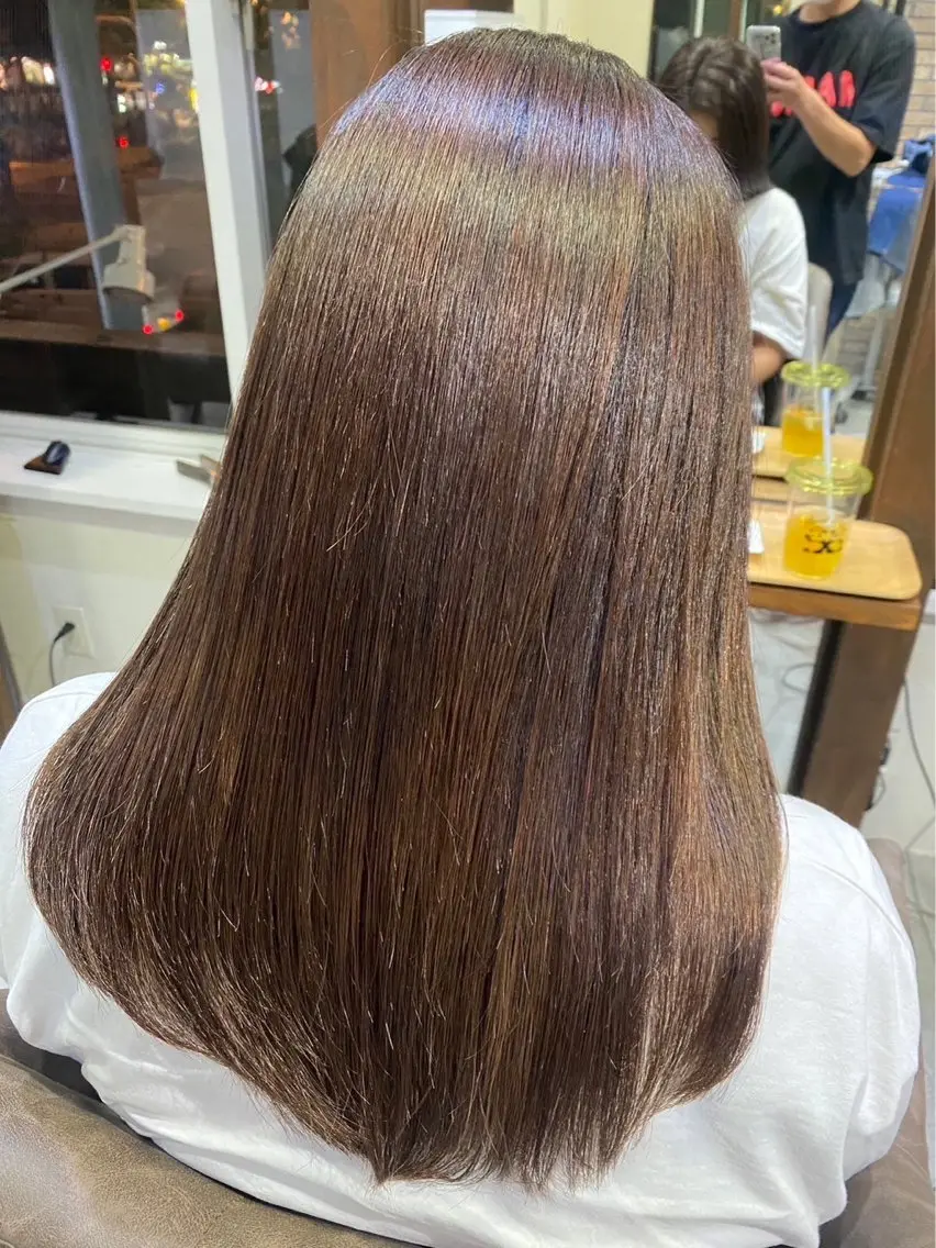ロング カラー 神谷 亜結美のヘアスタイル